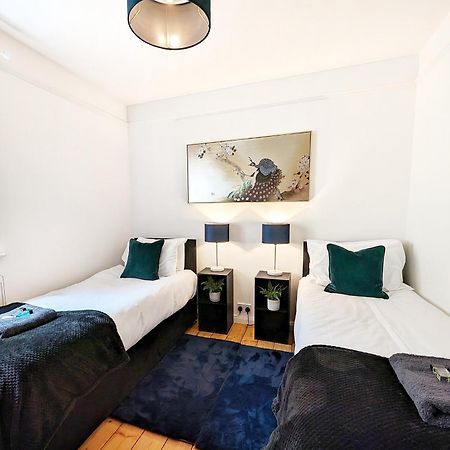 Central Cambridge, Charming 3-Bed House With Free Parking! 外观 照片