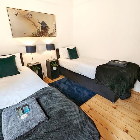 Central Cambridge, Charming 3-Bed House With Free Parking! 外观 照片